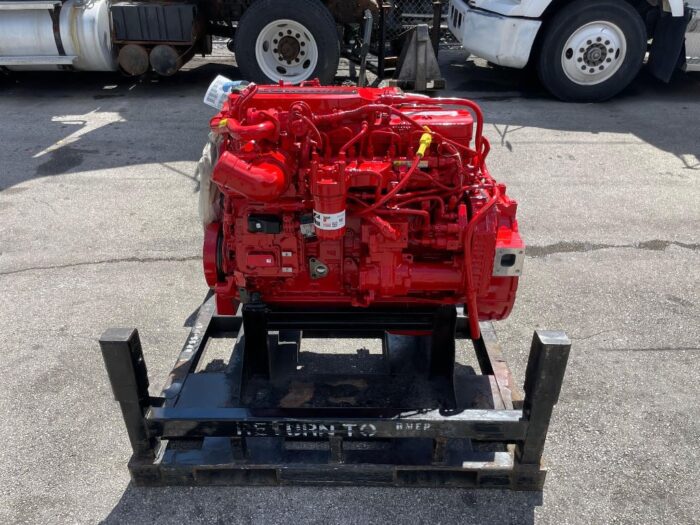 NEW 2020 CUMMINS B6.7 ENGINE - Image 1