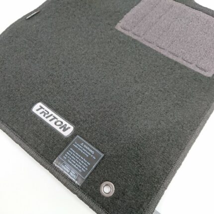 Floor Mats carpet Brand New suitable for Mitsubishi TRITON ML MN 2007-2014 Single Cab Genuine