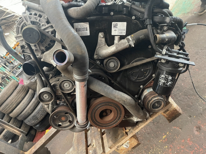 FORD RANGER 3.2 TCDI ENGINE 2016 WITH ONLY 1900 MILES - Image 2