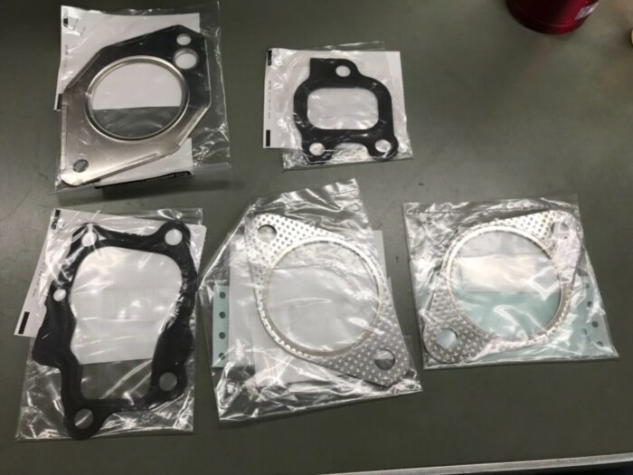 GENUINE Mazda RX7 RX-7 FD3S 13B-REW New Engine gasket set Exhaust manifold set - Image 6